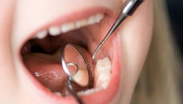 child at dental checkup