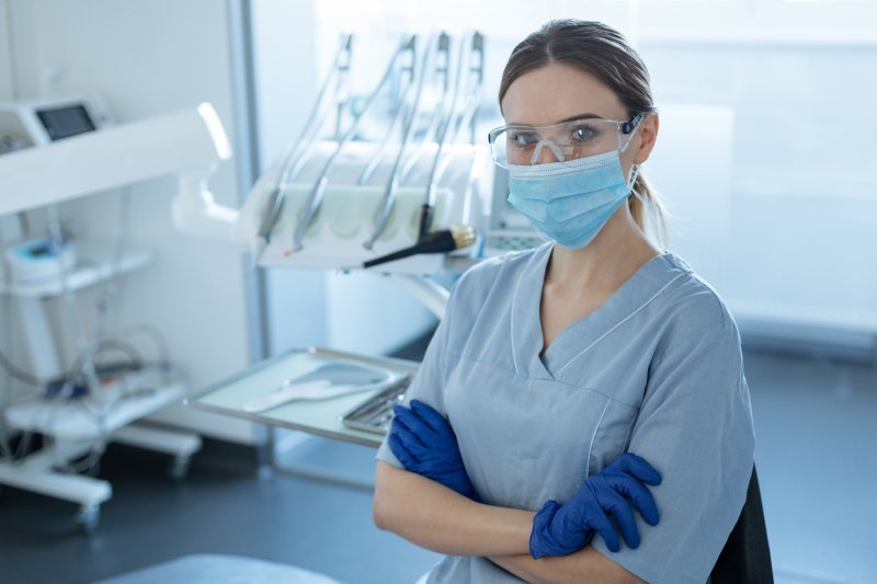 Dentist wearing PPE