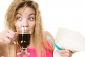 woman drinking coffee